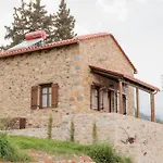 Nyaraló Panorama House Misztrász