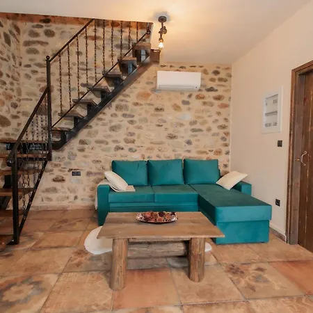 Panorama House * Mystras