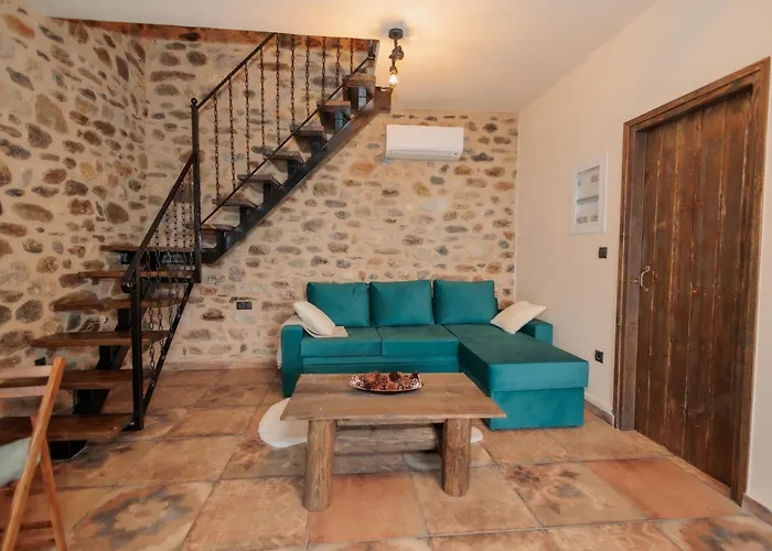 Panorama House * Mystras