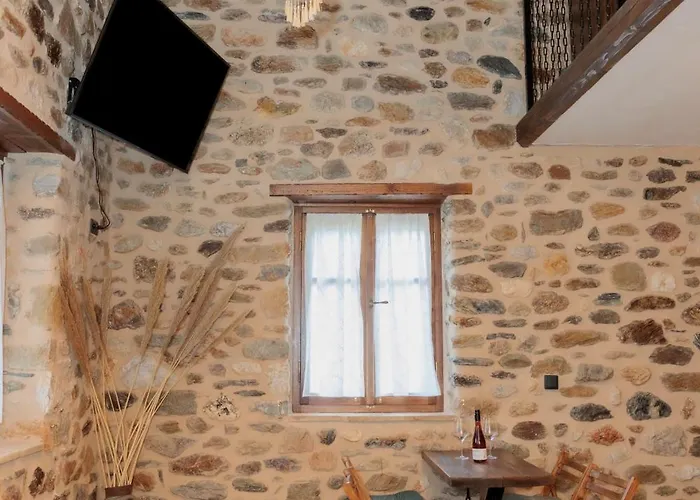 Panorama House Ferienhaus Mystras